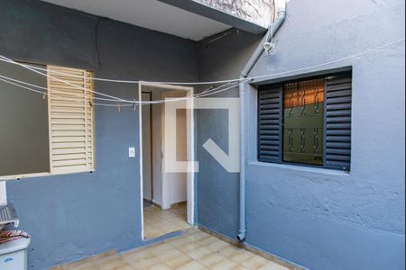 Casa para alugar com 55m², 1 quarto e 1 vaga Casa para alugar com 55m², 1 quarto e 1 vagaQuintal/área de serviço