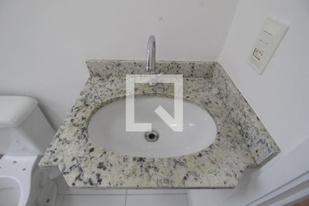 Apartamento para alugar com 52m², 2 quartos e 2 vagasBanheiro