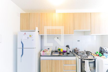 Cozinha de apartamento para alugar com 2 quartos, 40m² em Santo Amaro, São Paulo