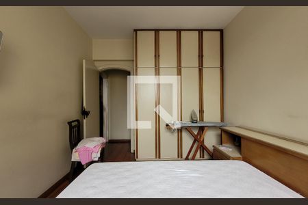 Apartamento à venda com 100m², 3 quartos e 2 vagasQuarto