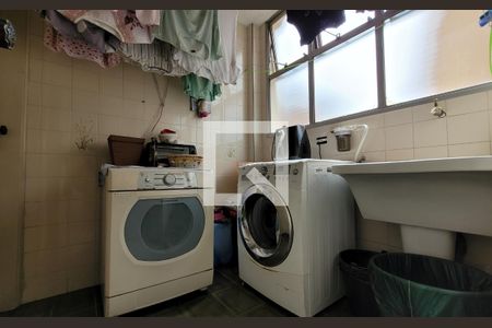 Apartamento à venda com 100m², 3 quartos e 2 vagasLavanderia