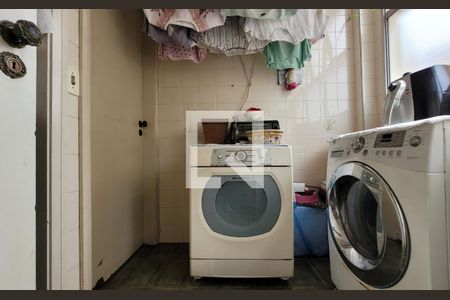 Apartamento à venda com 100m², 3 quartos e 2 vagasLavanderia