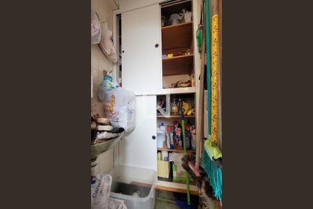 Apartamento à venda com 100m², 3 quartos e 2 vagasLavanderia