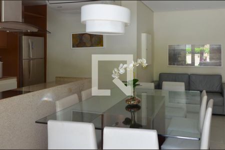 Apartamento para alugar com 65m², 2 quartos e 1 vagaArea comum 