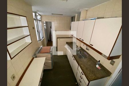 Apartamento à venda com 90m², 3 quartos e 1 vagaCozinha 