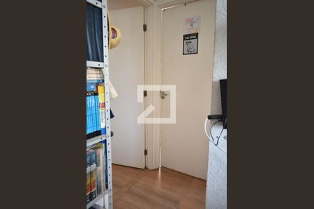 Corredor de apartamento para alugar com 2 quartos, 40m² em Campo Grande, Rio de Janeiro