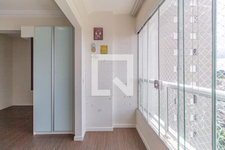 Sacada de apartamento à venda com 2 quartos, 57m² em Padroeira, Osasco