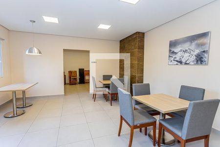 Apartamento para alugar com 28m², 1 quarto e sem vaga Apartamento para alugar com 28m², 1 quarto e sem vagaÁrea comum -Salão de festas e espaço gourmet