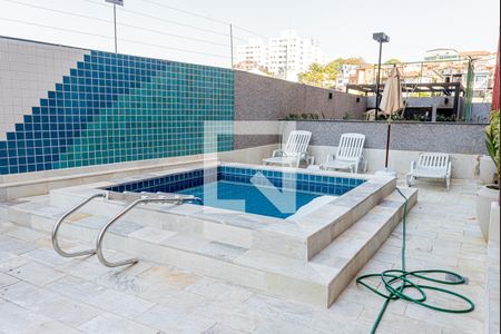 Apartamento para alugar com 28m², 1 quarto e sem vaga Apartamento para alugar com 28m², 1 quarto e sem vagaÁrea comum - Piscina