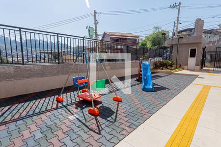 Apartamento para alugar com 28m², 1 quarto e sem vaga Apartamento para alugar com 28m², 1 quarto e sem vagaÁrea comum - Playground