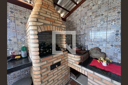 Churrasqueira de casa de condomínio para alugar com 3 quartos, 108m² em Xangri-lá, Contagem