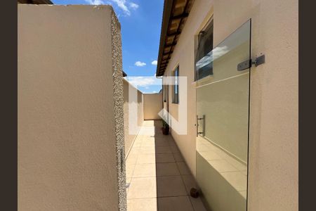 Casa de condomínio para alugar com 108m², 3 quartos e 2 vagas Casa de condomínio para alugar com 108m², 3 quartos e 2 vagasHall de entrada