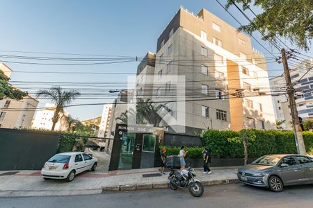 Apartamento à venda com 110m², 3 quartos e 2 vagas Apartamento à venda com 110m², 3 quartos e 2 vagasFachada