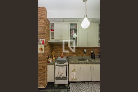 Apartamento à venda com 110m², 3 quartos e 2 vagas Apartamento à venda com 110m², 3 quartos e 2 vagasCozinha