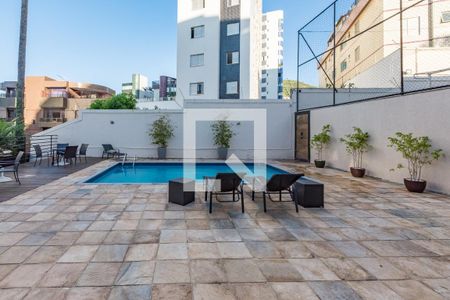 Apartamento à venda com 110m², 3 quartos e 2 vagas Apartamento à venda com 110m², 3 quartos e 2 vagasPiscina