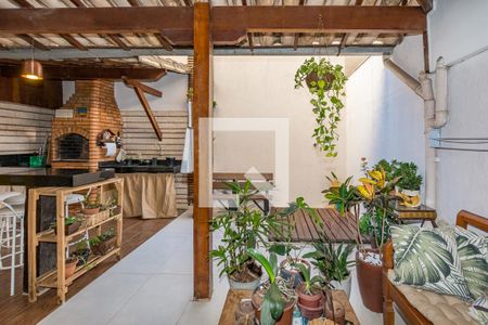 Apartamento à venda com 110m², 3 quartos e 2 vagas Apartamento à venda com 110m², 3 quartos e 2 vagasVaranda gourmet