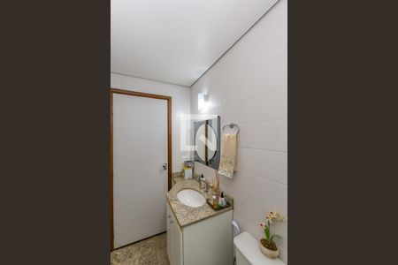 Apartamento à venda com 110m², 3 quartos e 2 vagas Apartamento à venda com 110m², 3 quartos e 2 vagasBanheiro Social