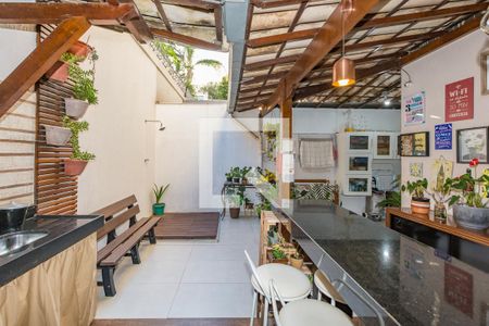 Apartamento à venda com 110m², 3 quartos e 2 vagas Apartamento à venda com 110m², 3 quartos e 2 vagasVaranda gourmet