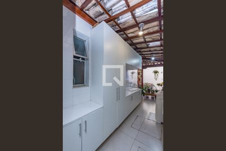 Apartamento à venda com 110m², 3 quartos e 2 vagas Apartamento à venda com 110m², 3 quartos e 2 vagasÁrea de Serviço