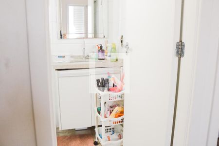Banheiro da Suíte de apartamento à venda com 3 quartos, 58m² em Parque Edu Chaves, São Paulo