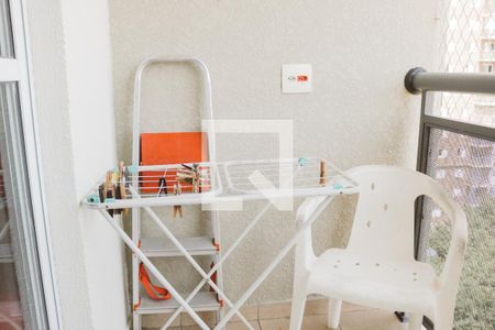 Varanda de apartamento à venda com 3 quartos, 58m² em Parque Edu Chaves, São Paulo