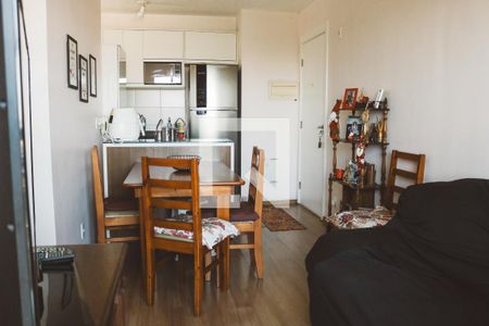 Sala de apartamento à venda com 3 quartos, 58m² em Parque Edu Chaves, São Paulo