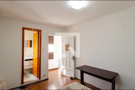 Suíte de casa para alugar com 3 quartos, 220m² em Vila Parque Jabaquara, São Paulo