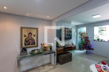 Sala de casa à venda com 4 quartos, 200m² em São Gabriel, Belo Horizonte