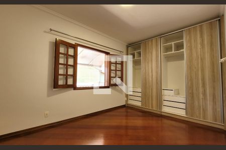Quarto 2 de casa à venda com 3 quartos, 205m² em Vila Camilopolis, Santo André