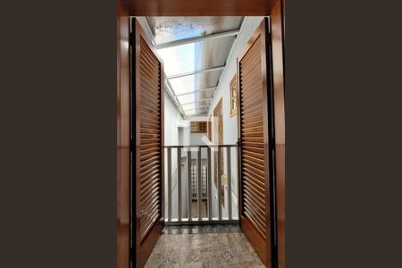 Sacada de casa à venda com 3 quartos, 205m² em Vila Camilopolis, Santo André