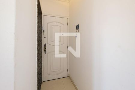 Apartamento à venda com 67m², 2 quartos e 1 vagaEntrada