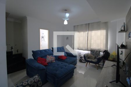 Sala de casa de condomínio à venda com 3 quartos, 90m² em Pedreira, São Paulo