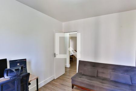 Escritório de apartamento para alugar com 3 quartos, 117m² em Chácara Agrindus, Taboão da Serra