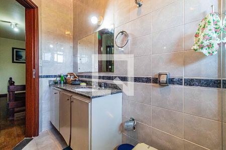 Casa de condomínio à venda com 190m², 3 quartos e 2 vagasBanheiro social