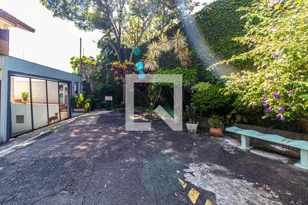 Casa de condomínio à venda com 190m², 3 quartos e 2 vagasFachada