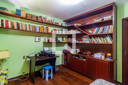 Casa de condomínio à venda com 190m², 3 quartos e 2 vagasQuarto 01