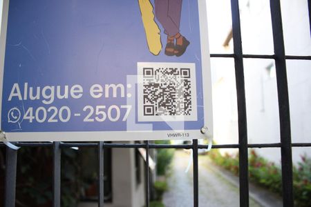 Casa à venda com 150m², 3 quartos e 2 vagasQR cod VHWR-113