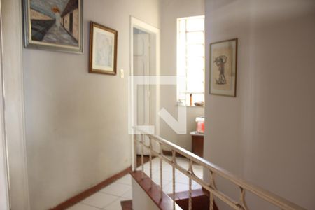 Casa à venda com 150m², 3 quartos e 2 vagasCorredor Quarto