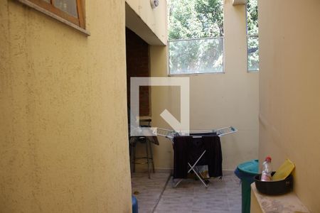 Casa à venda com 150m², 3 quartos e 2 vagasQuintal