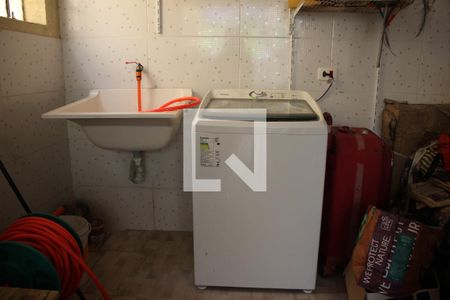 Casa à venda com 150m², 3 quartos e 2 vagasÁrea de Serviço