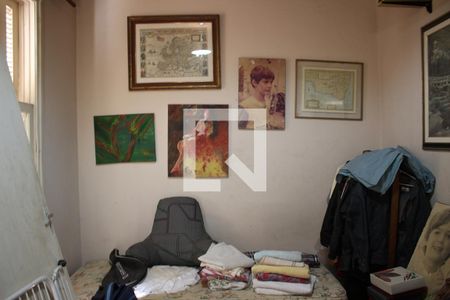 Casa à venda com 150m², 3 quartos e 2 vagasQuarto Externo