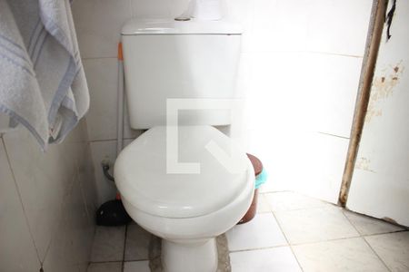 Casa à venda com 150m², 3 quartos e 2 vagasBanheiro do Corredor