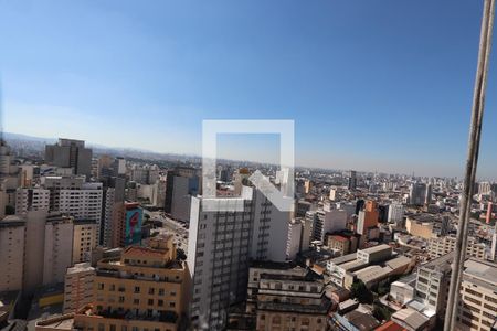 Vista das janelas de apartamento à venda com 2 quartos, 40m² em Centro Histórico de São Paulo, São Paulo