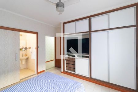 Casa à venda com 260m², 3 quartos e 4 vagasSuíte 01