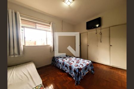 Quarto de casa à venda com 4 quartos, 150m² em Colégio Batista, Belo Horizonte