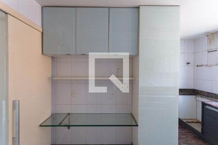 Apartamento para alugar com 166m², 3 quartos e 3 vagasArmário da Cozinha