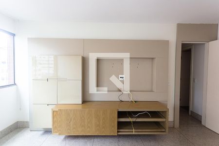 Apartamento para alugar com 166m², 3 quartos e 3 vagasArmário da Sala 2