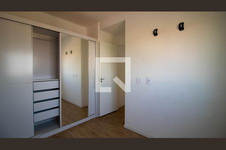 Quarto 2 - Armário de apartamento para alugar com 2 quartos, 42m² em Vila Gustavo, São Paulo