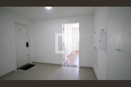 Apartamento para alugar com 42m², 2 quartos e 1 vagaHall de entrada