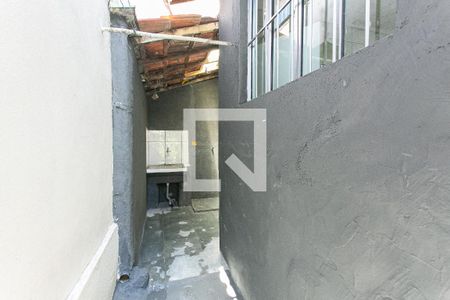 Corredor de casa para alugar com 2 quartos, 75m² em Tatuapé, São Paulo